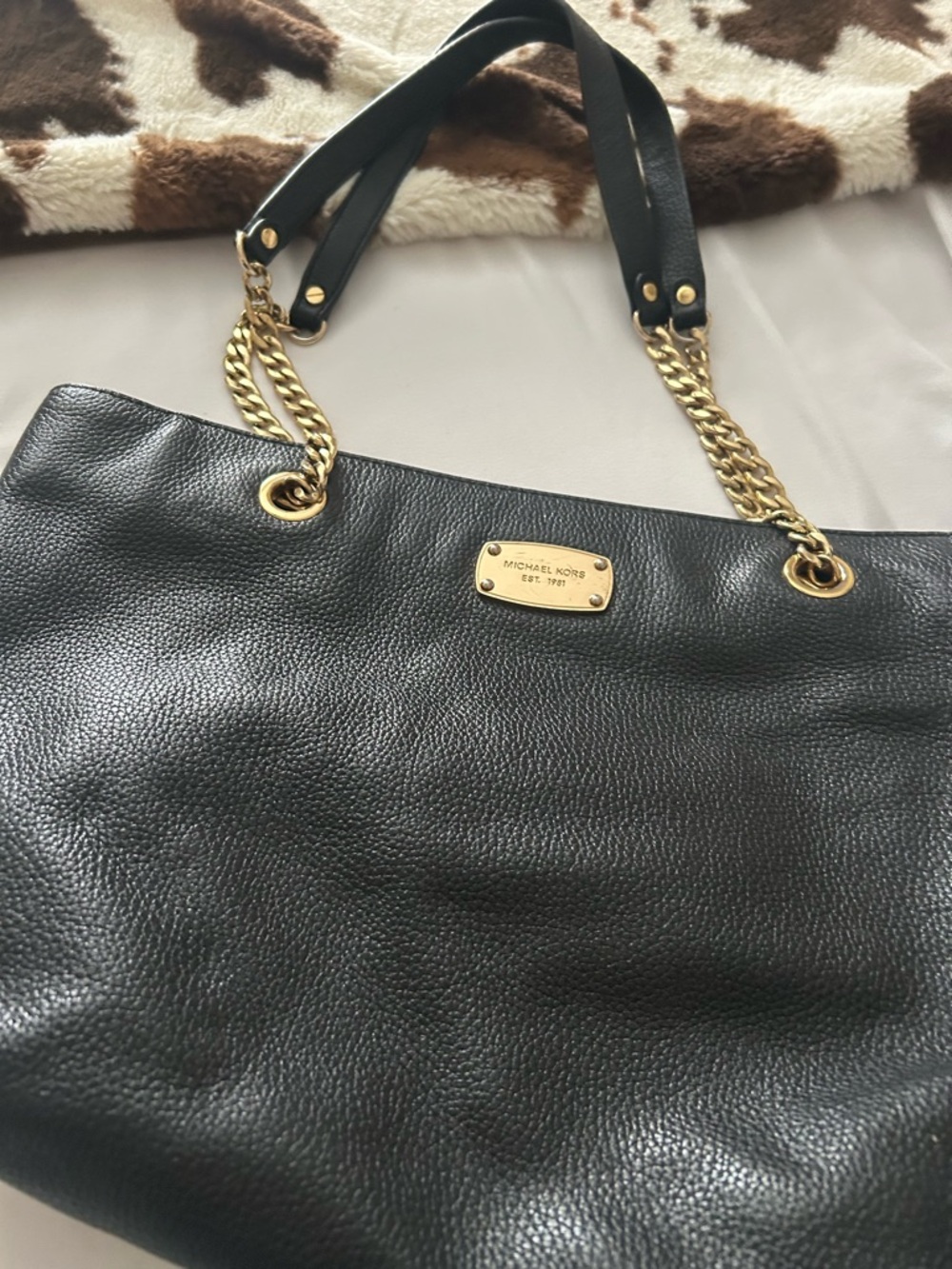 Michael Kors Black Pebbled Leather Tote with Gold Chain Handles - Picture 2 of 12
